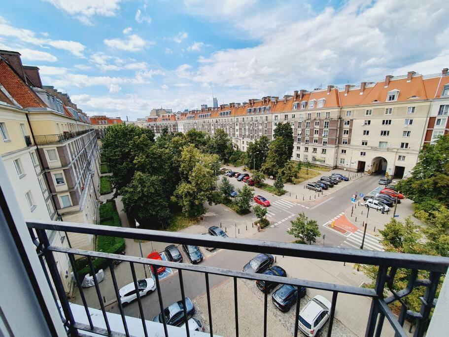 Wyzwolenia Apt , Lazienki Park & Zbawiciela Sq. 2' Warschau Exterior foto